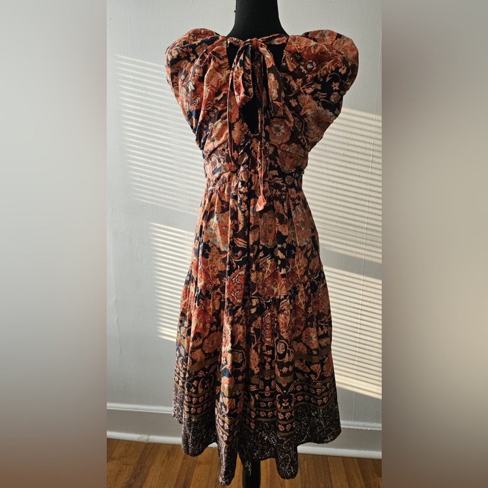 NWT By Anthropologie Printed V-Neck Babydoll Dress Size 4P Red Motif - Picture 5 of 7